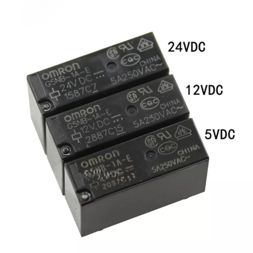 DZD003446-1000x1000h.png Relais OMRON🔌G5NB-1A-E – 5VDC / 12VDC / 24VDC – 5A – 4 broches – Image 1